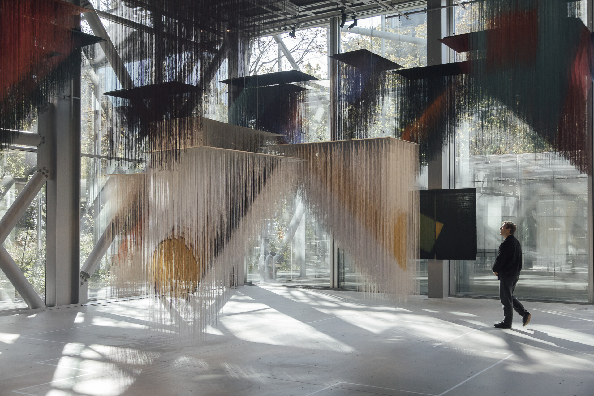 Vue d'exposition Olga de Amaral