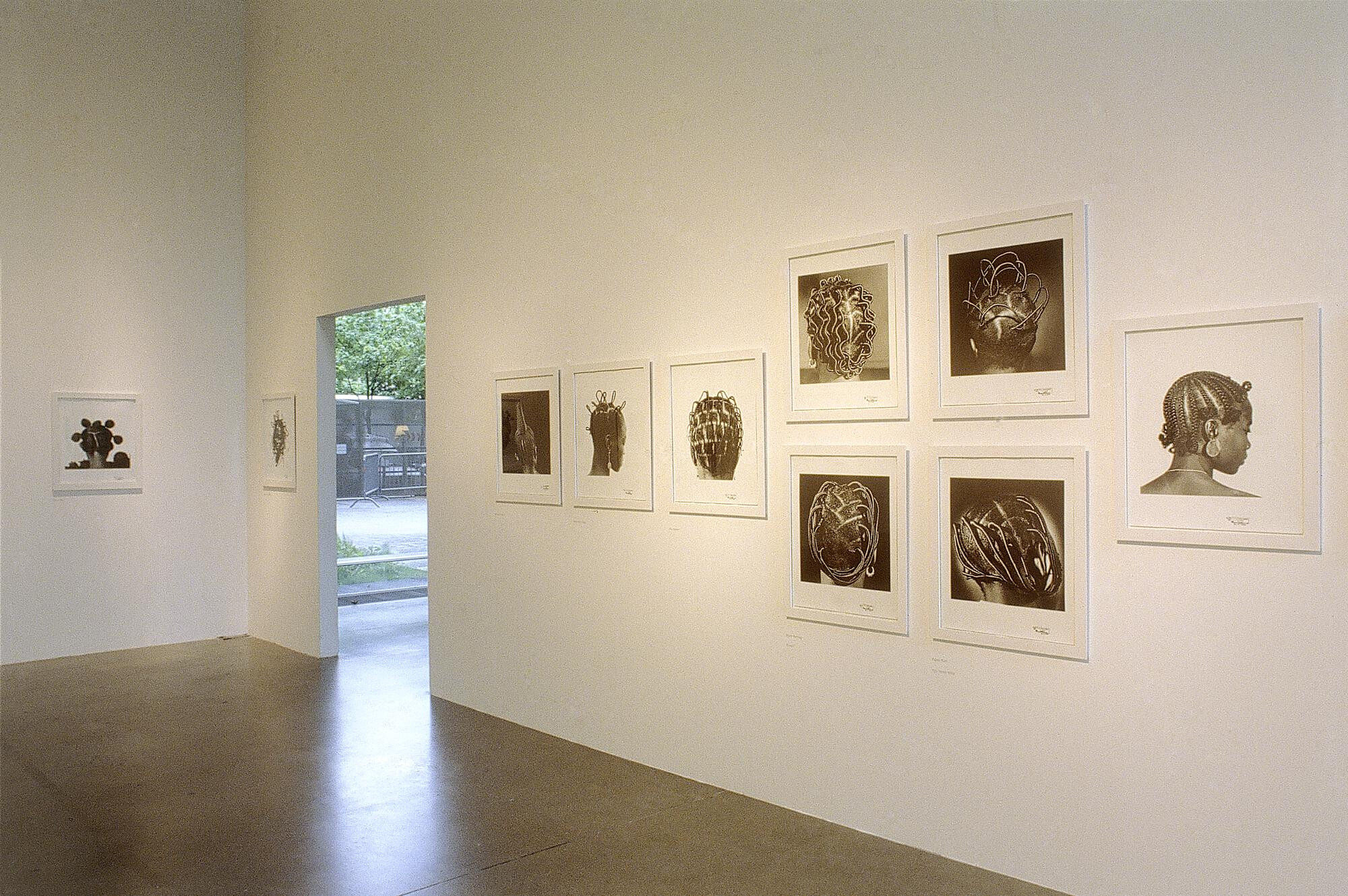 J. D. 'Okhai Ojeikere   2000