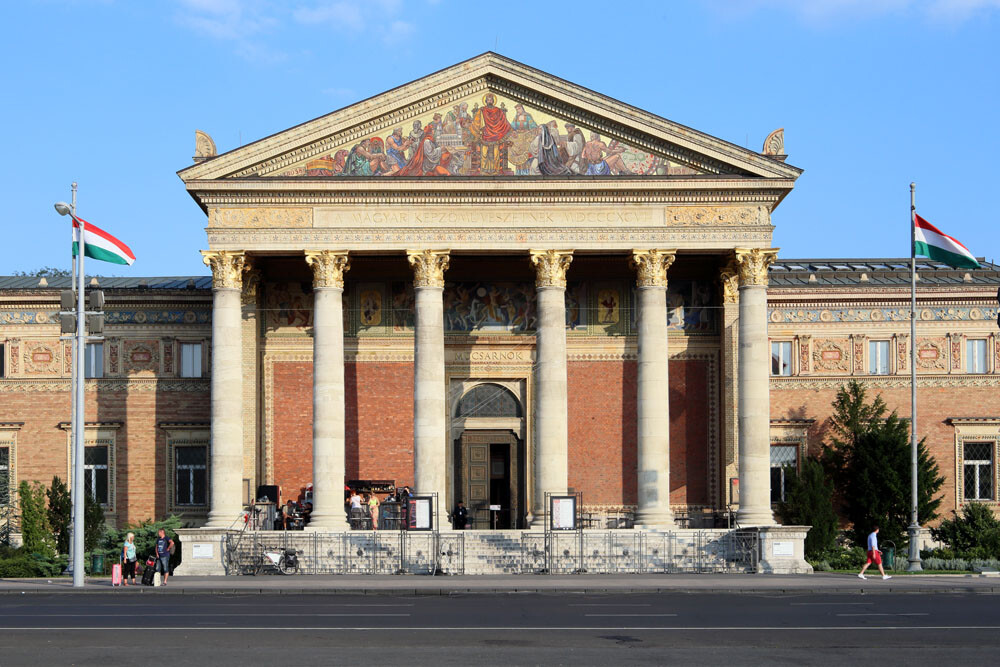 Mücsarnok   Budapest