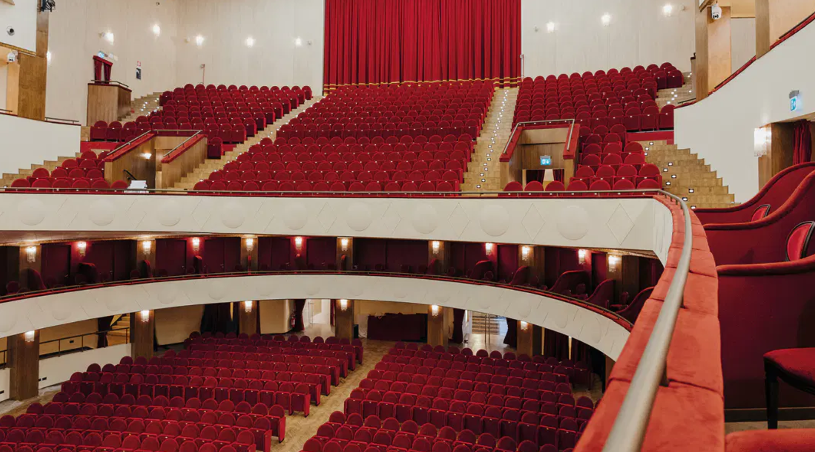 Teatro Lirico Giorgio Gabe