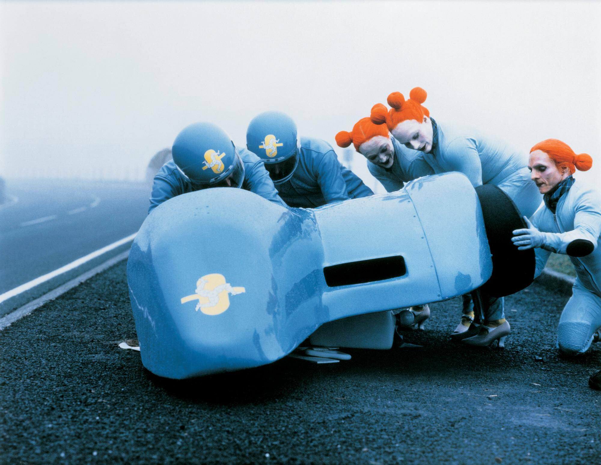 Matthew Barney, Cremaster 4  Triple option, 1994   1995