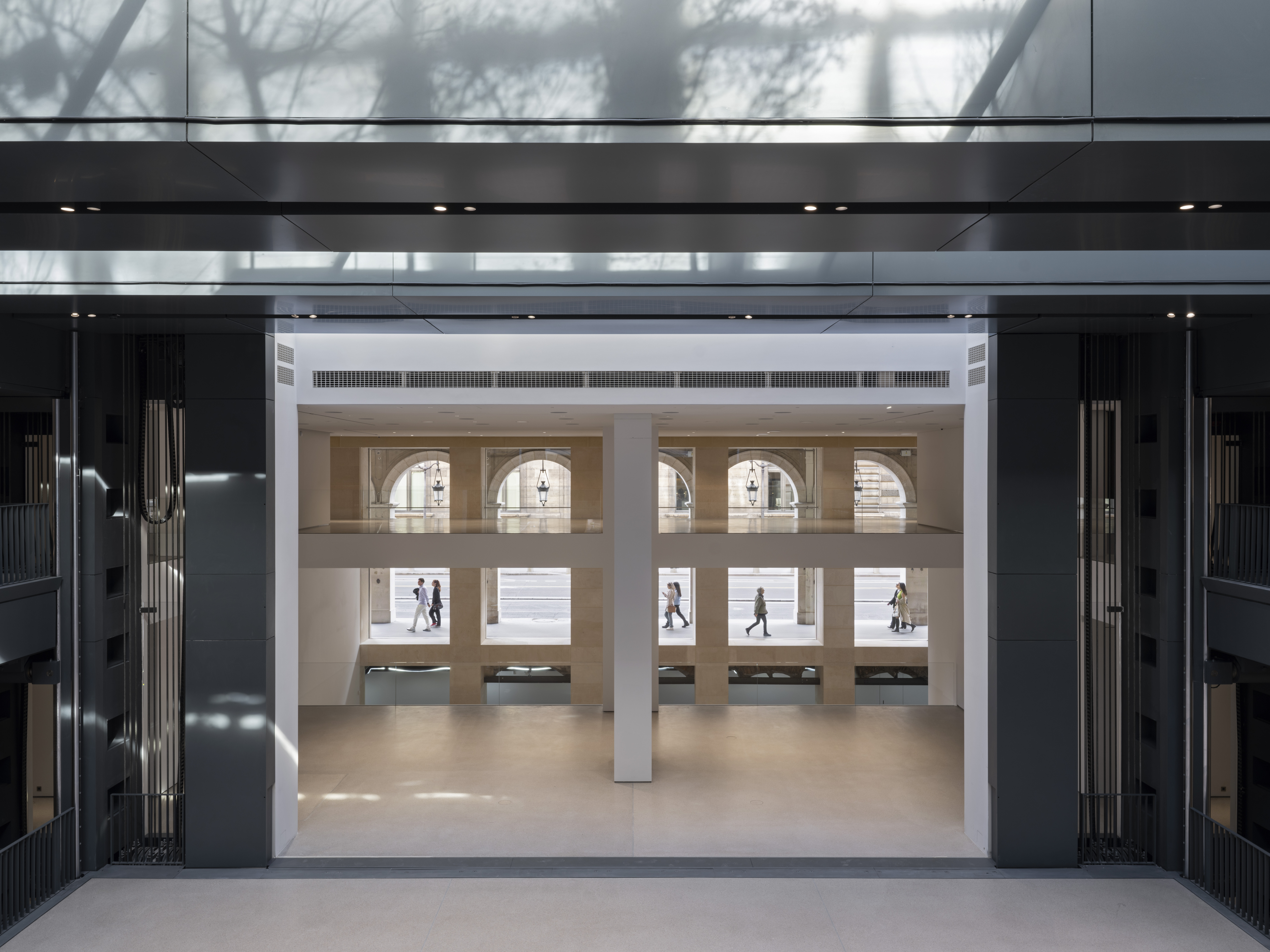 Photo du bâtiment de la Fondation Cartier pour l'art contemporain au 2 place du Palais-Royal