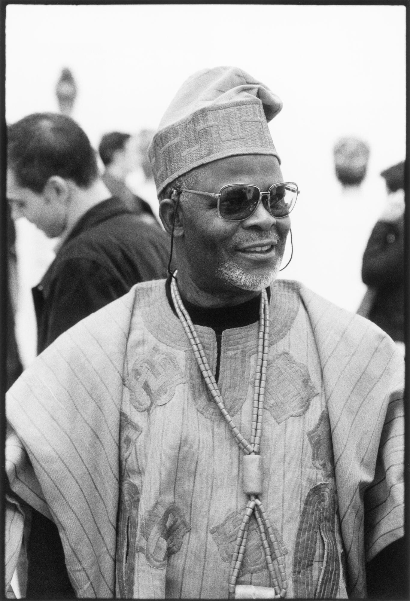 J.D. ’Okhai Ojeikere lors du vernissage de l'exposition J.D. ’Okhai Ojeike