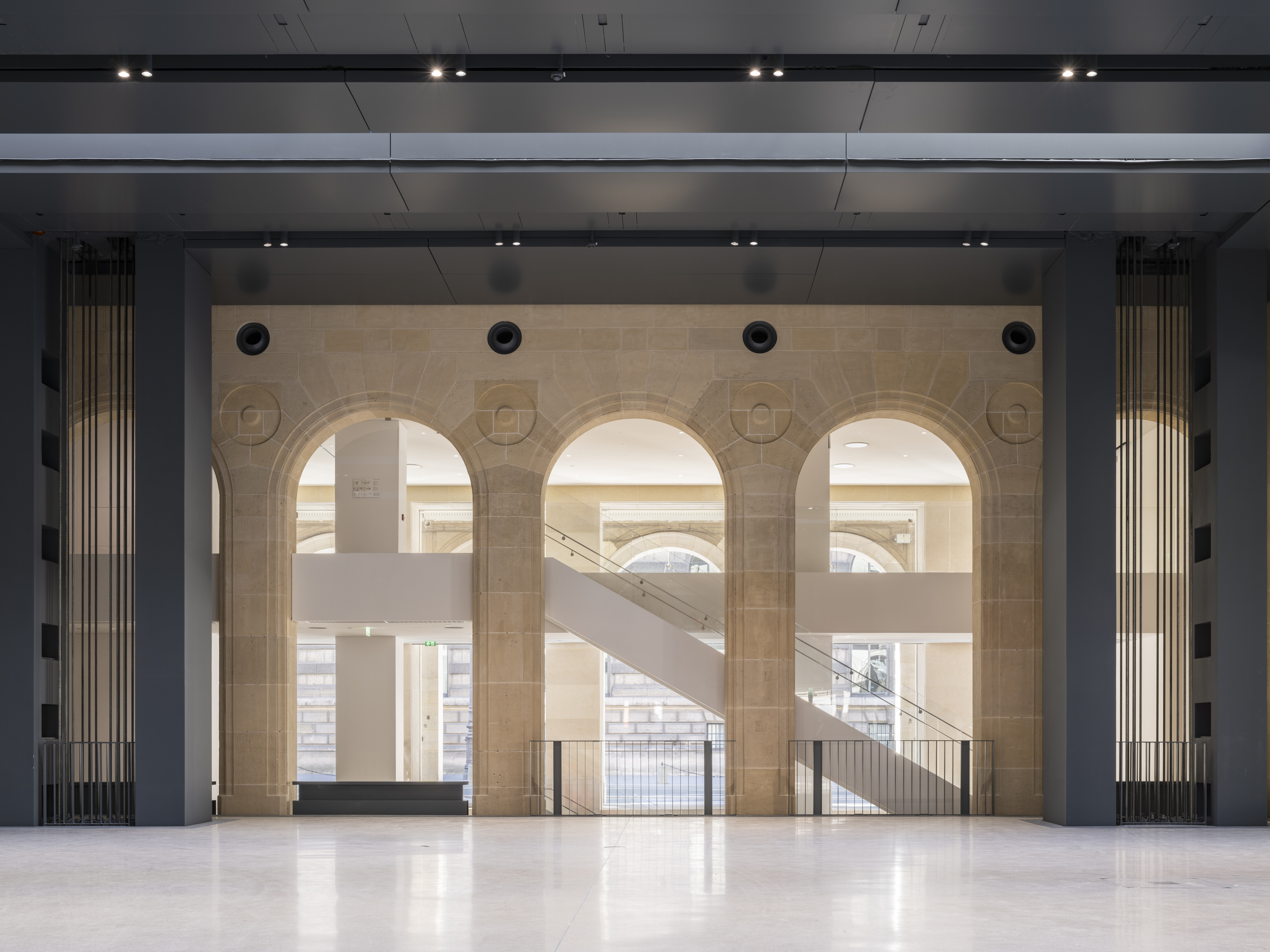 Bâtiment Palais Royal   2025   Martin Argyroglo   5