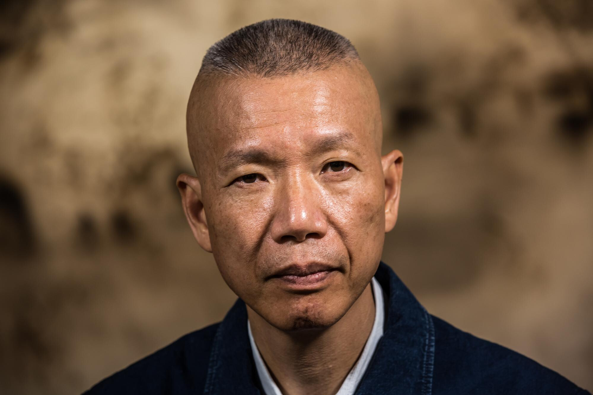Cai Guo Qiang lors du vernissage de l'exposition Le Grand Orchestre des Animaux, paris, 2016