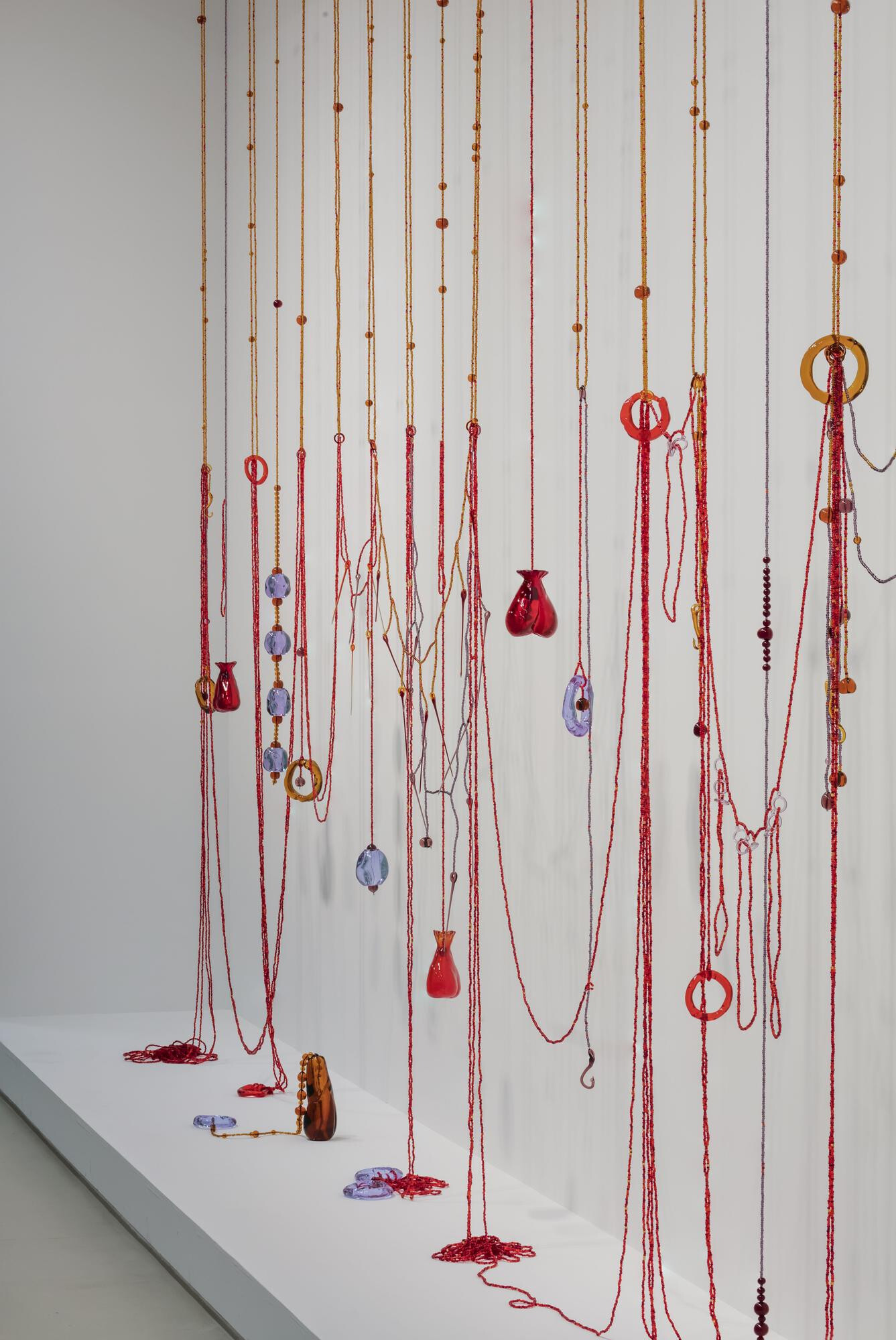 Jean Michel Othoniel, Paysage amoureux, 1997