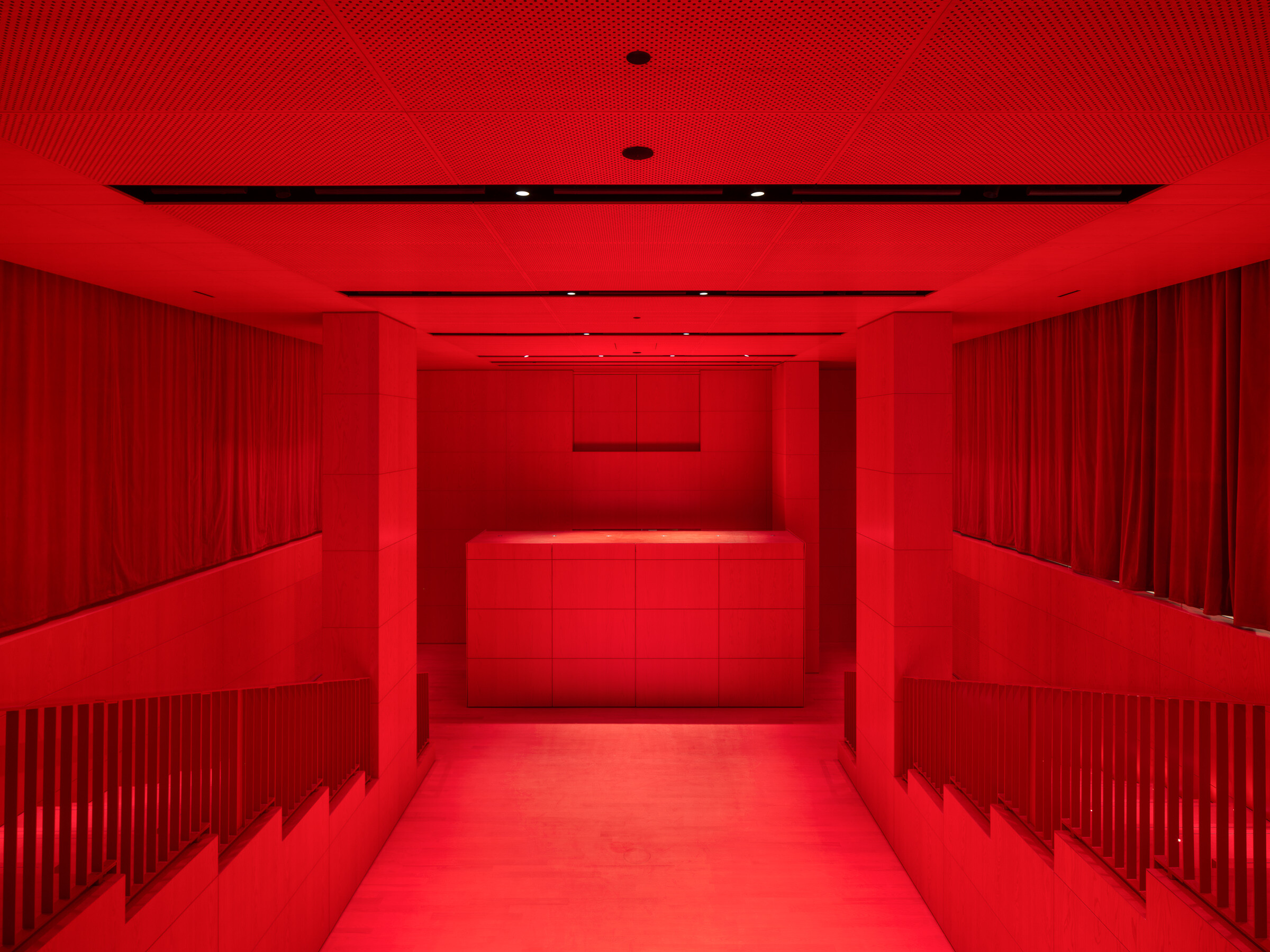 Studio Marie-Claude Beaud, Fondation Cartier pour l'art contemporain au 2 Place du Palais-Royal